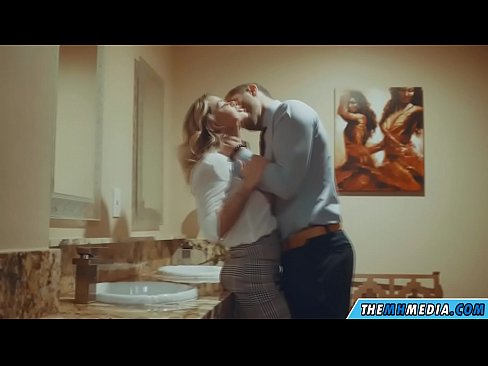 ❤️ Ina whakawaia koe e te kakaho tetona i roto i te wharepaku whanui ❤❌ Pono pakeke i a matou mi.com-full-porner.ru